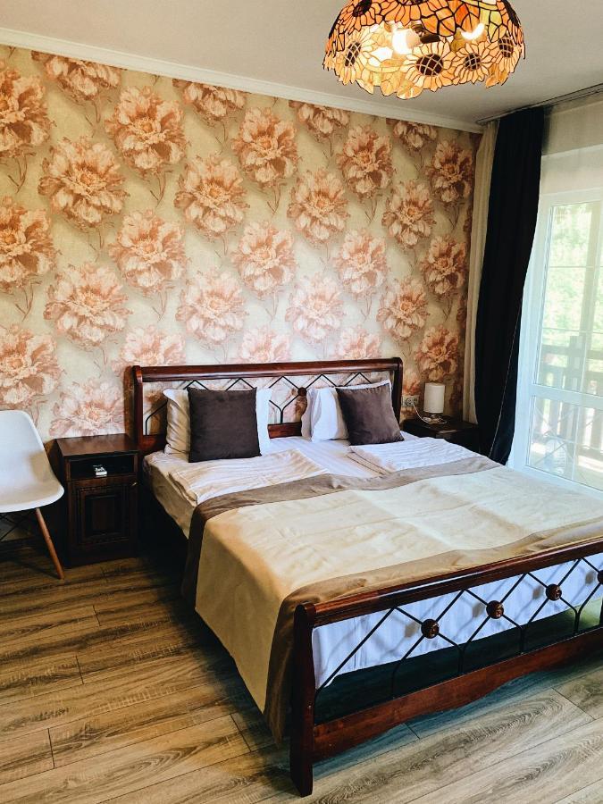 Guest House Chalet Agave Gagra Exterior foto